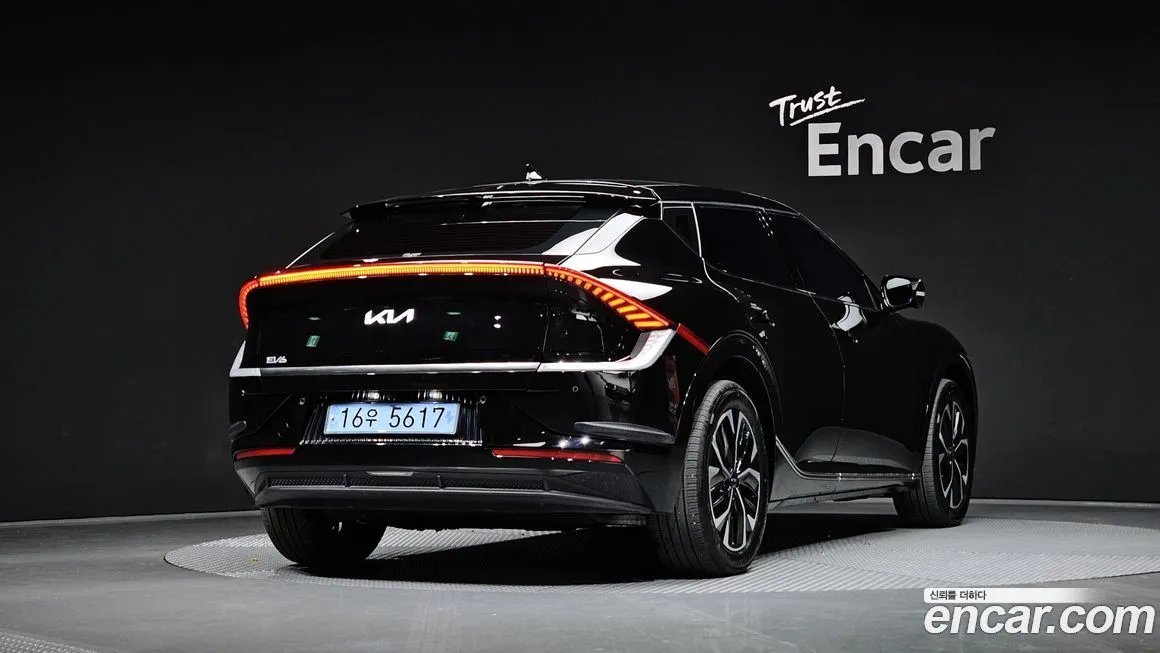 Kia EV6 2024 из KR, фото 2