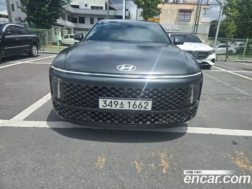 Hyundai Grandeur — фото 1