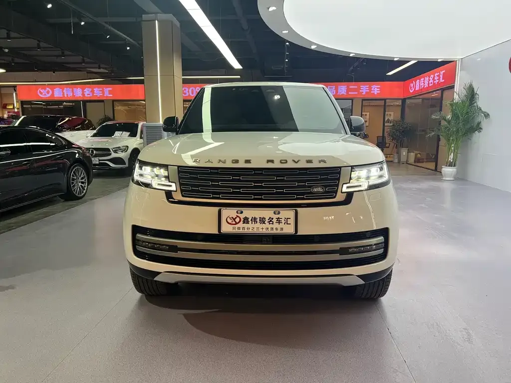 Land Rover Range Rover 2023 из CN, фото 2