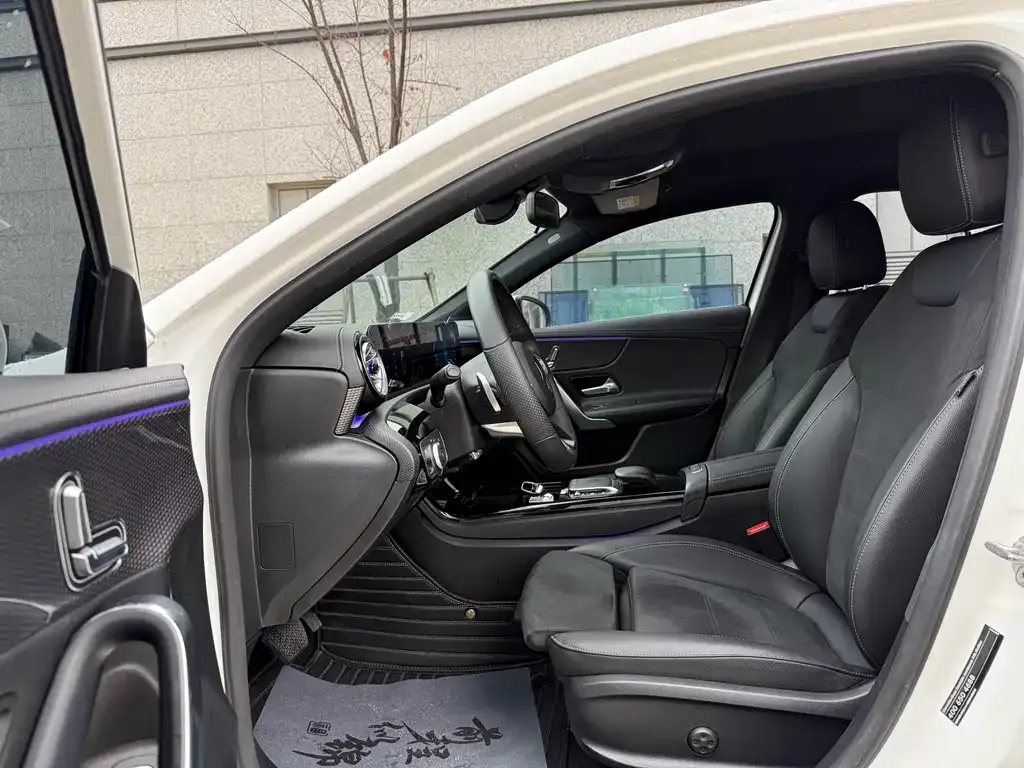 Mercedes-Benz A-Class 2021 из CN, фото 4