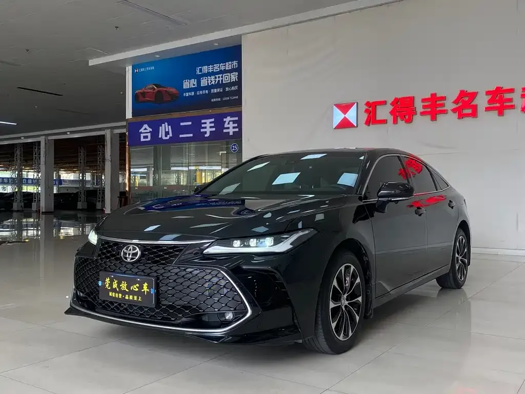 Toyota Avalon 2024 из CN, фото 1