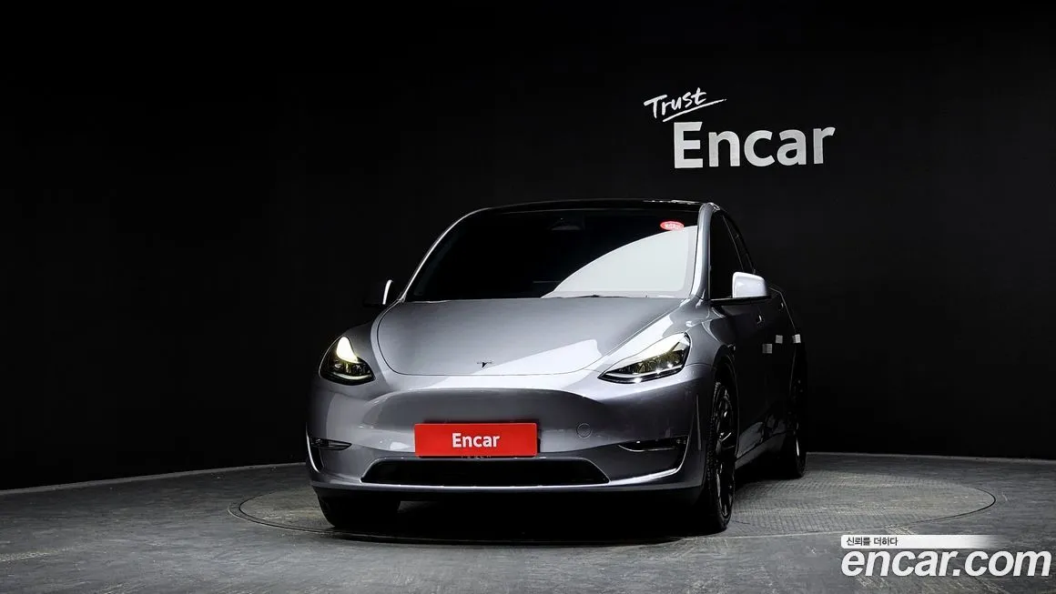 Tesla Model Y — фото 3
