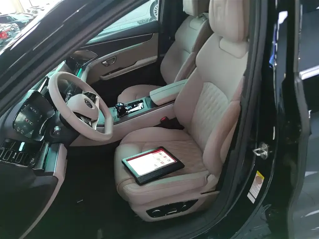 BYD Han 2025 из CN, фото 7