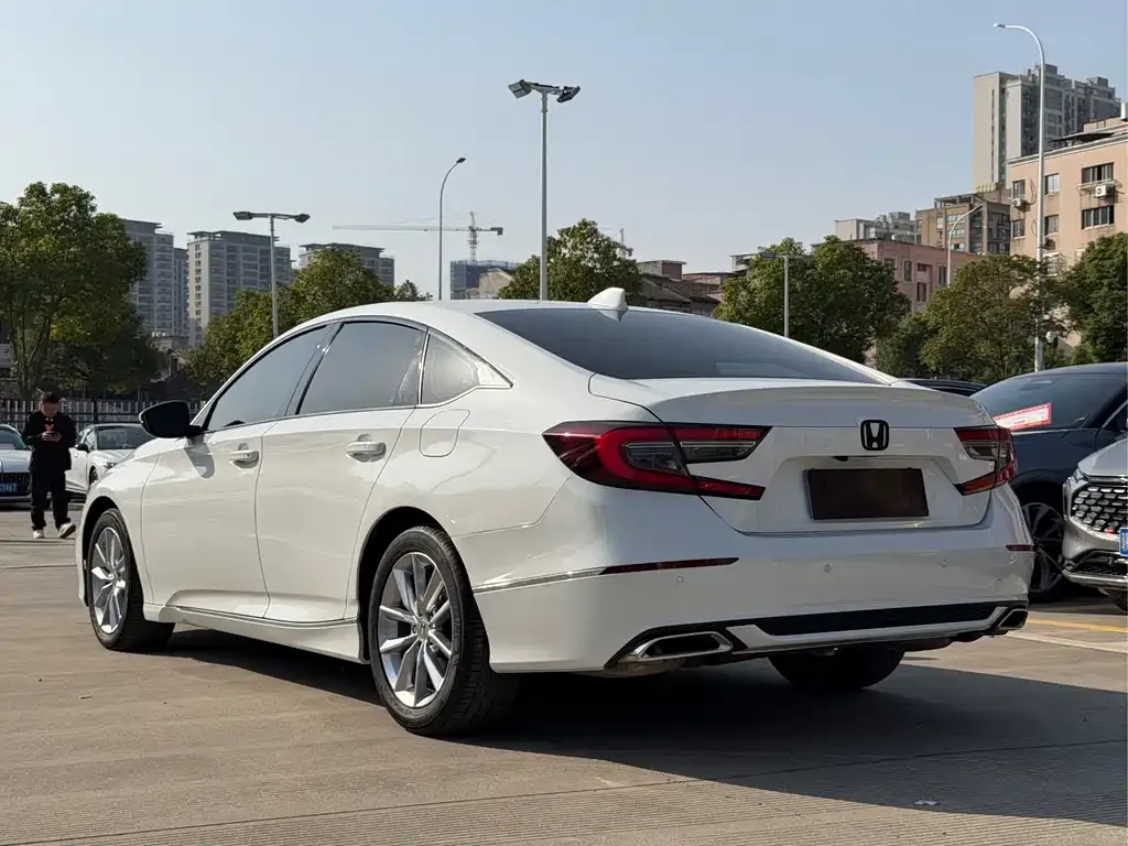 Honda Accord 2022 из CN, фото 4
