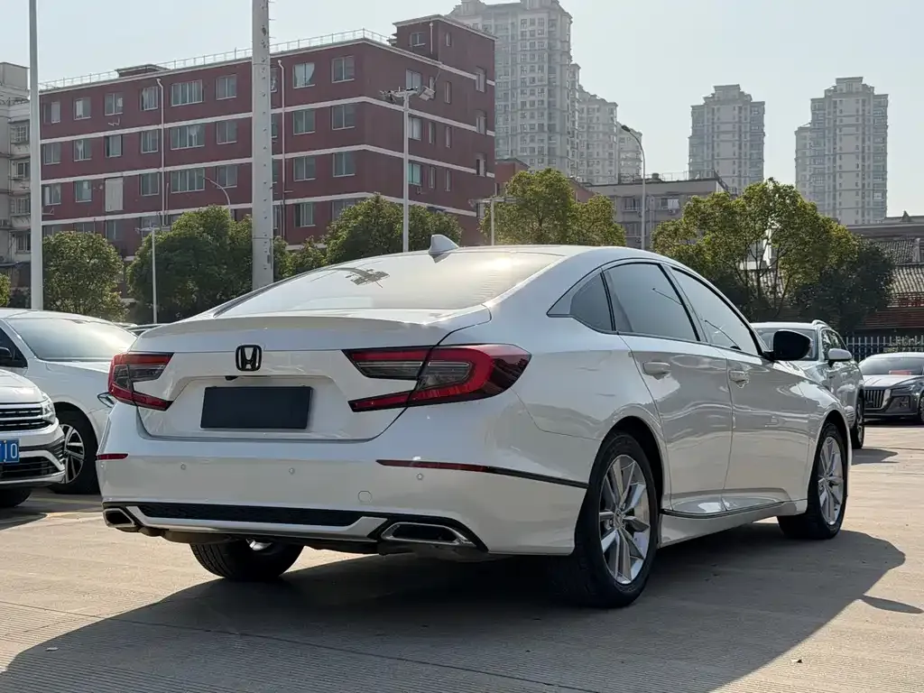 Honda Accord 2022 из CN, фото 6