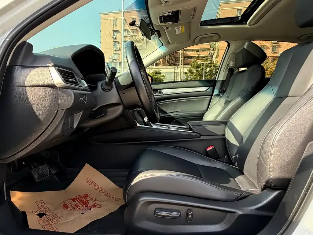 Honda Accord 2022 из CN, фото 7