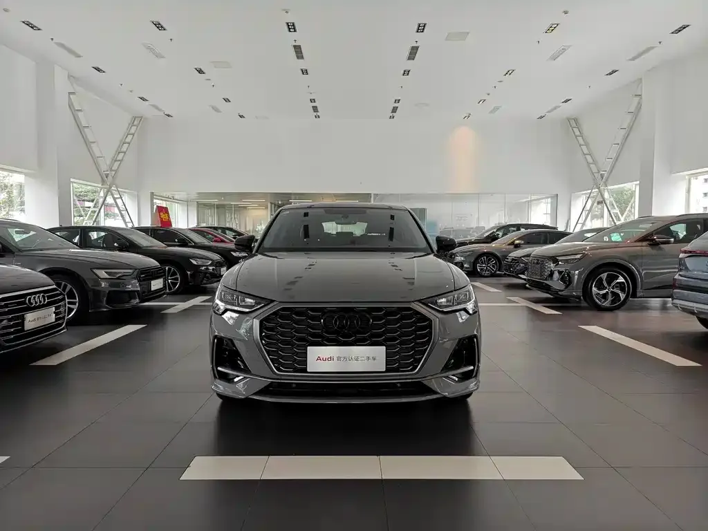 Audi Q3 Sportback — фото 2