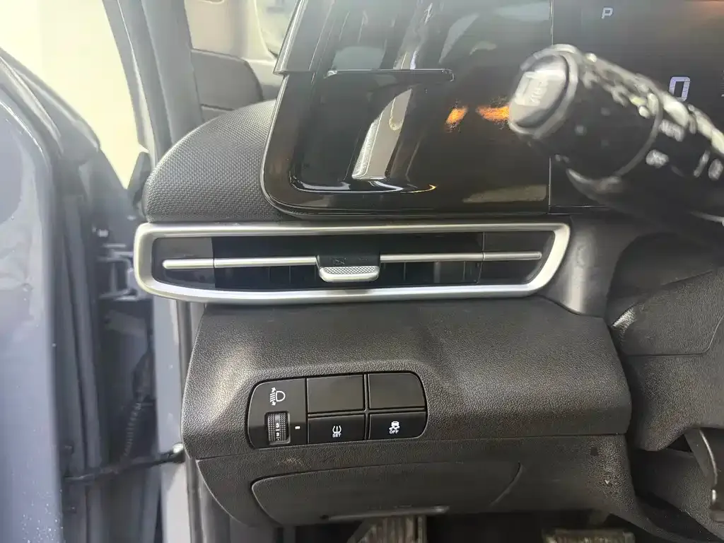 Hyundai Elantra 2021 из CN, фото 9