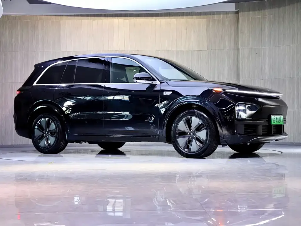 Li Auto L8 2024 из CN, фото 3