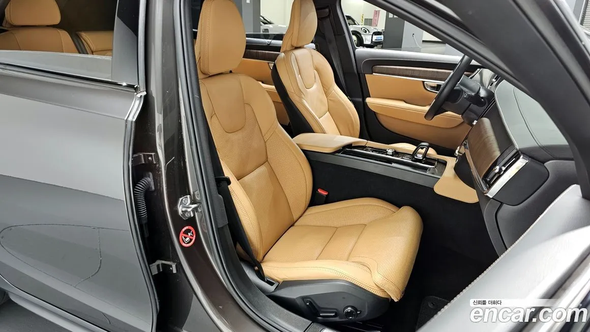 Volvo V90 2022 из KR, фото 10