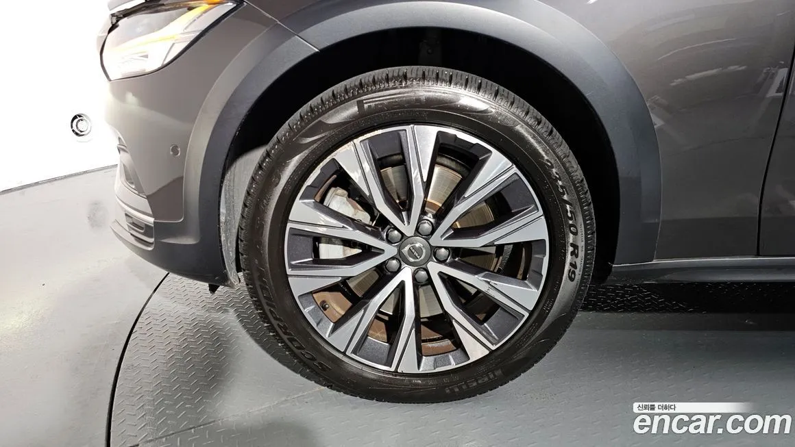 Volvo V90 2022 из KR, фото 5