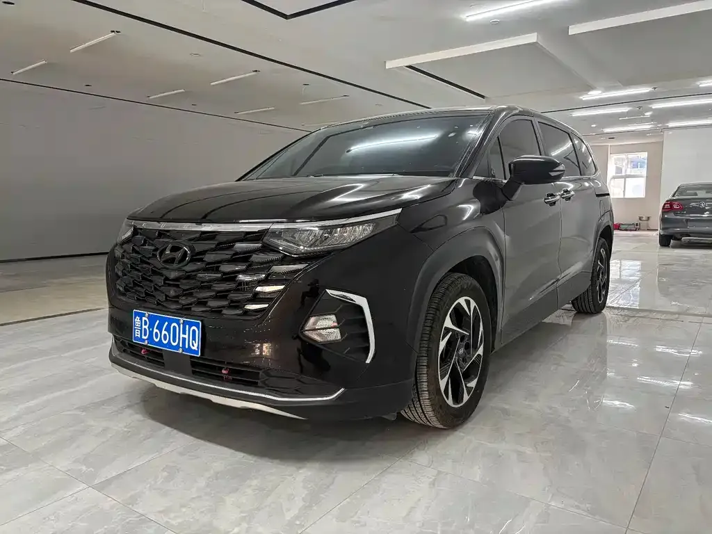 Hyundai Custo — фото 1