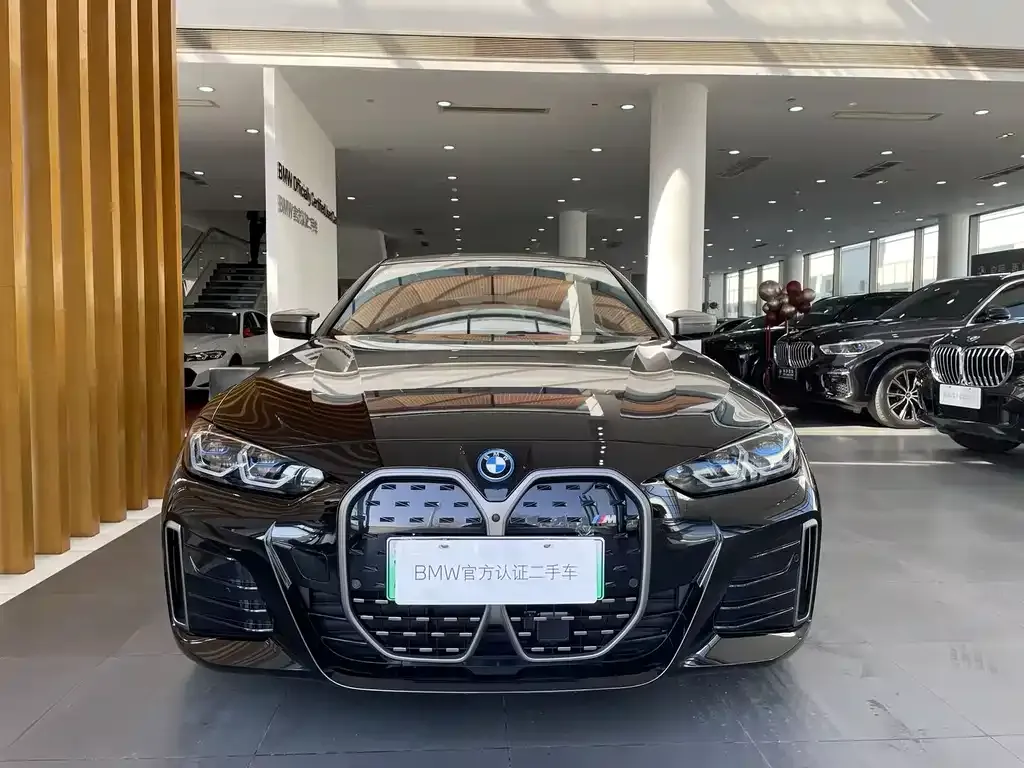 BMW i4 2024 из CN, фото 2