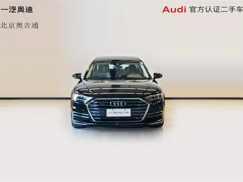 Audi A8 — фото 3