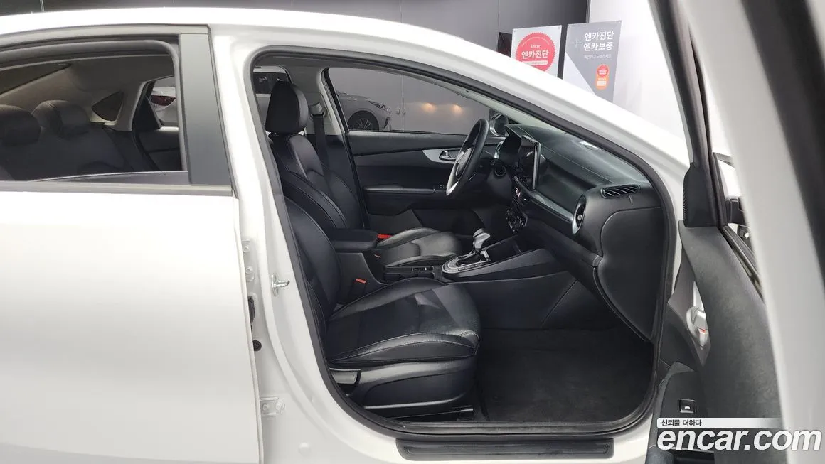Kia K3 2022 из KR, фото 10