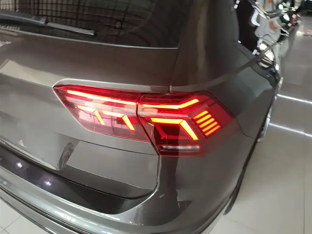 Volkswagen Tiguan L New Energy 2022 из CN, фото 8