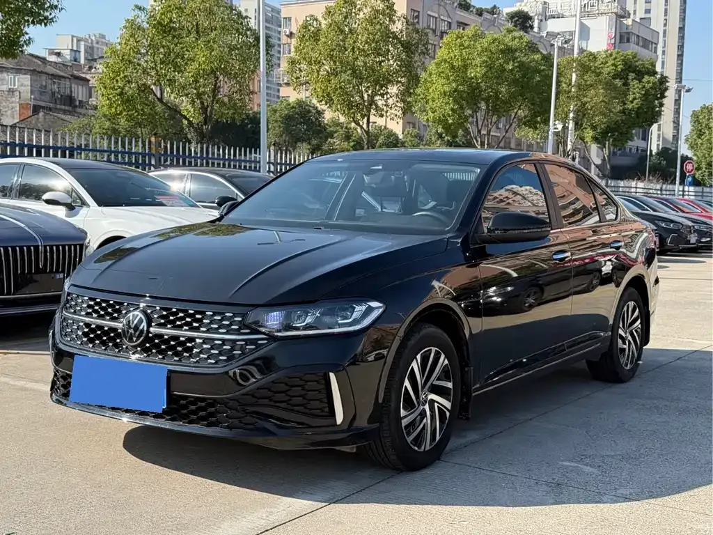 Volkswagen Lavida 2024 из CN, фото 1
