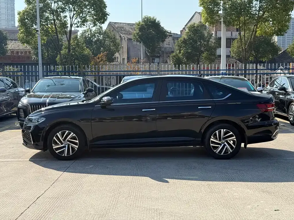 Volkswagen Lavida 2024 из CN, фото 4