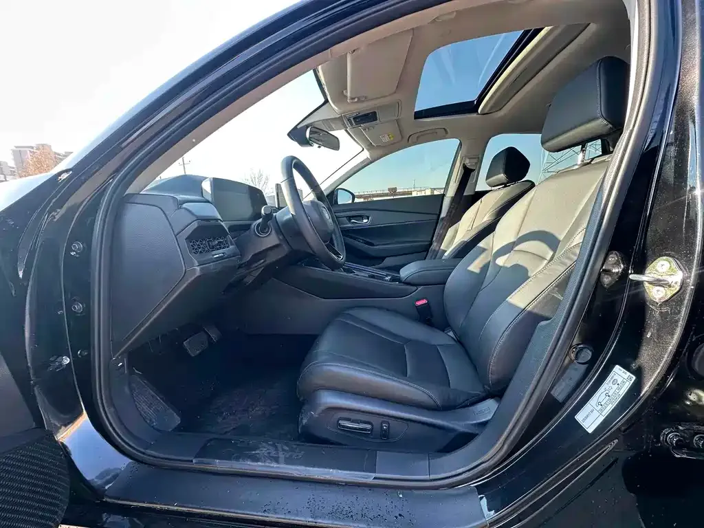 Honda Accord 2025 из CN, фото 4
