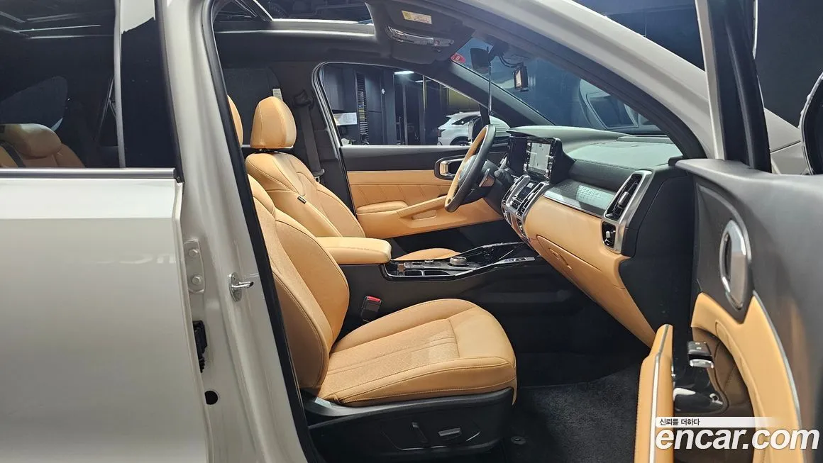 Kia Sorento — фото 10