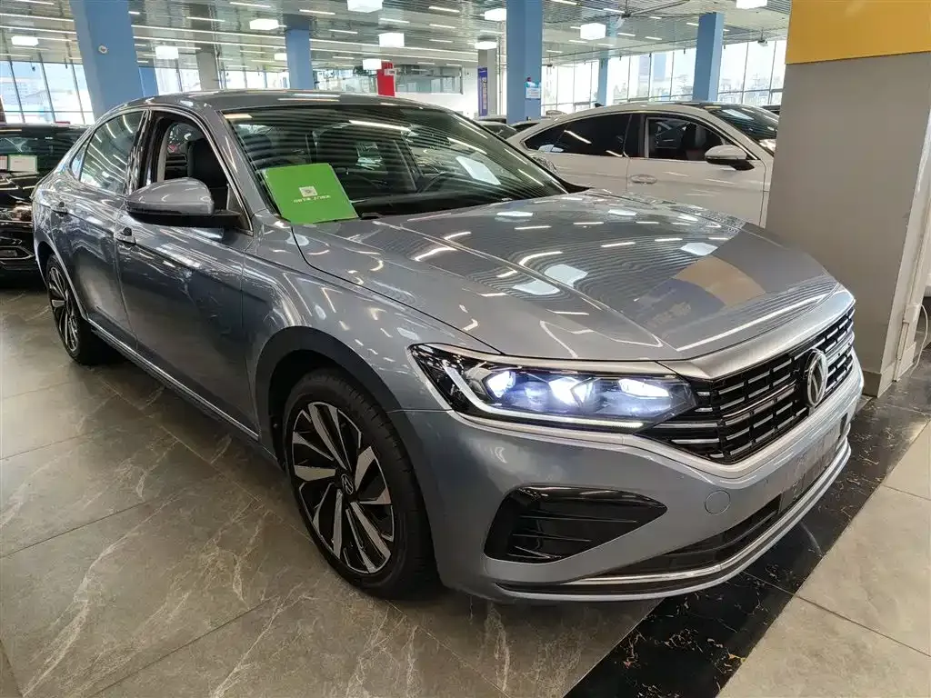 Volkswagen Passat — фото 4