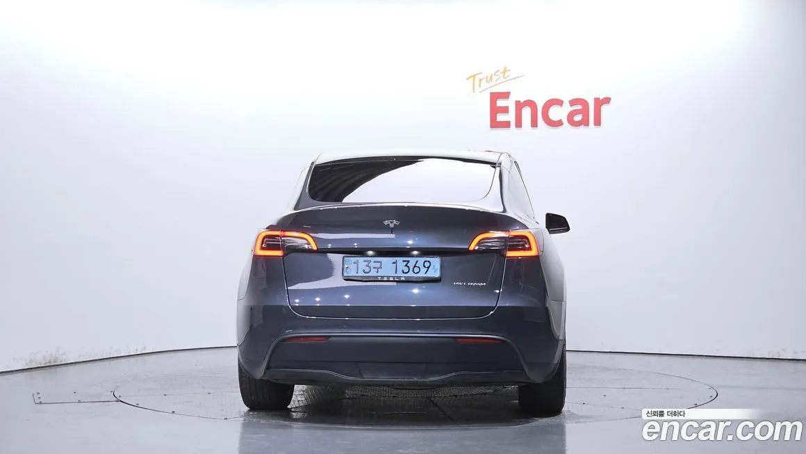 Tesla Model Y 2021 из KR, фото 4