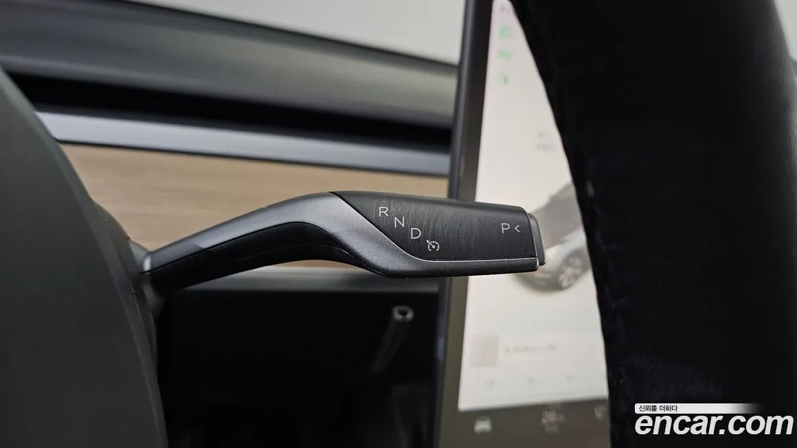 Tesla Model Y 2021 из KR, фото 9