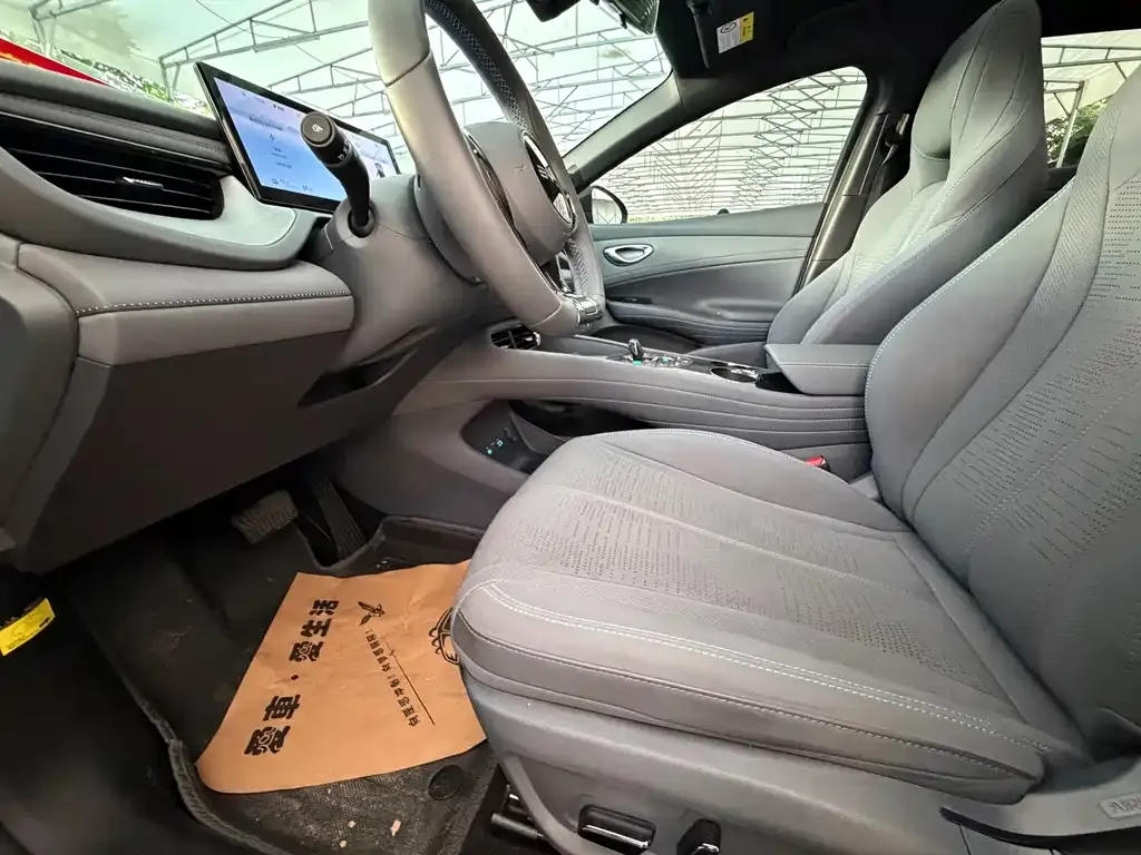 BYD Seal 06GT — фото 10