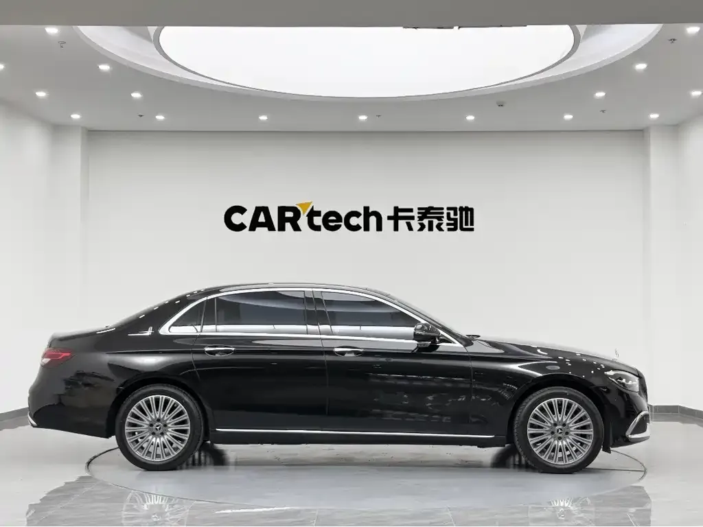Mercedes-Benz E-Class 2022 из CN, фото 4
