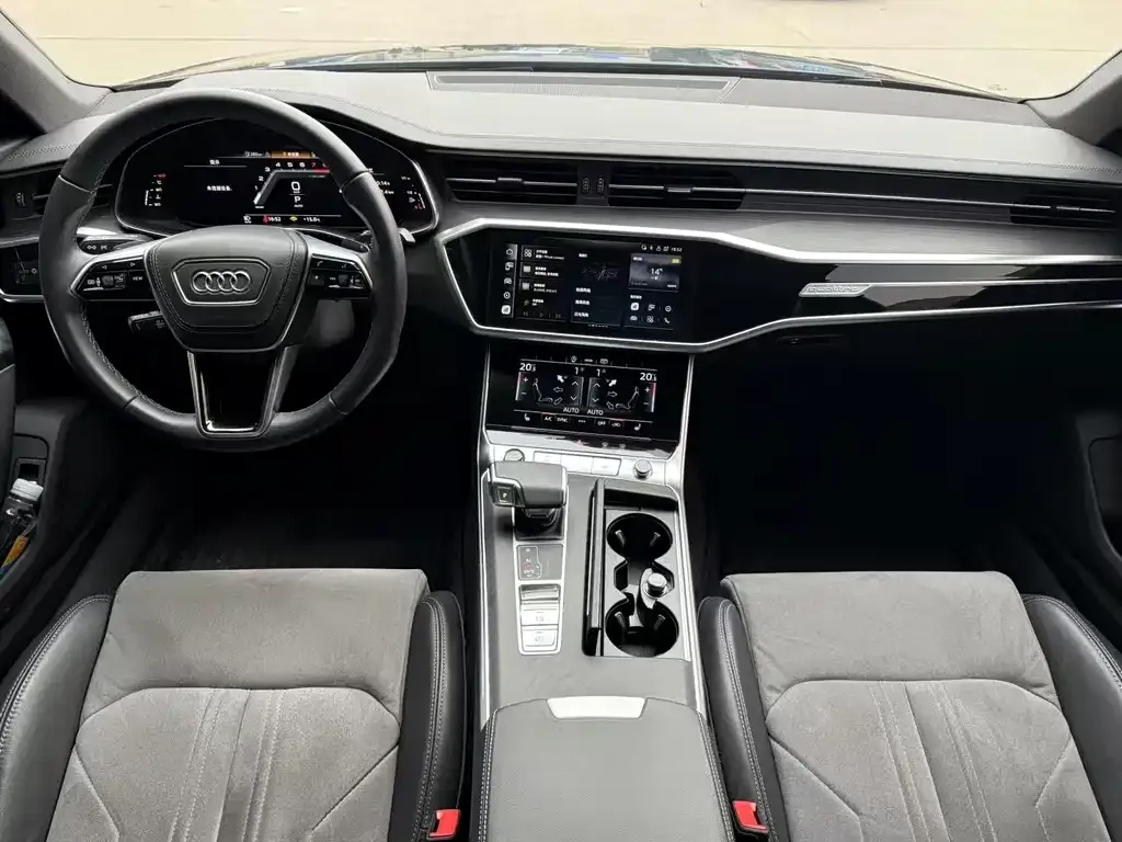Audi A6L — фото 5