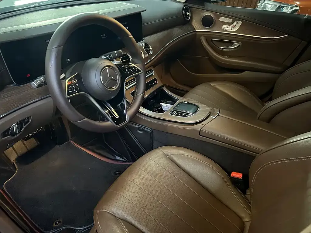 Mercedes-Benz E-Class 2022 из CN, фото 5