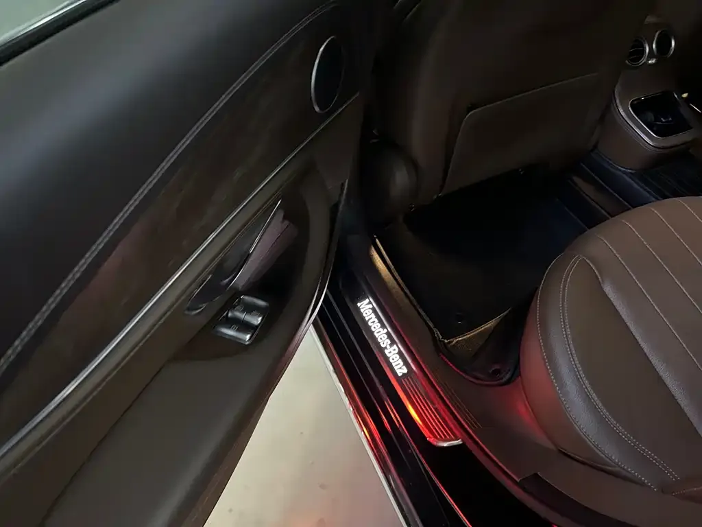 Mercedes-Benz E-Class 2022 из CN, фото 7