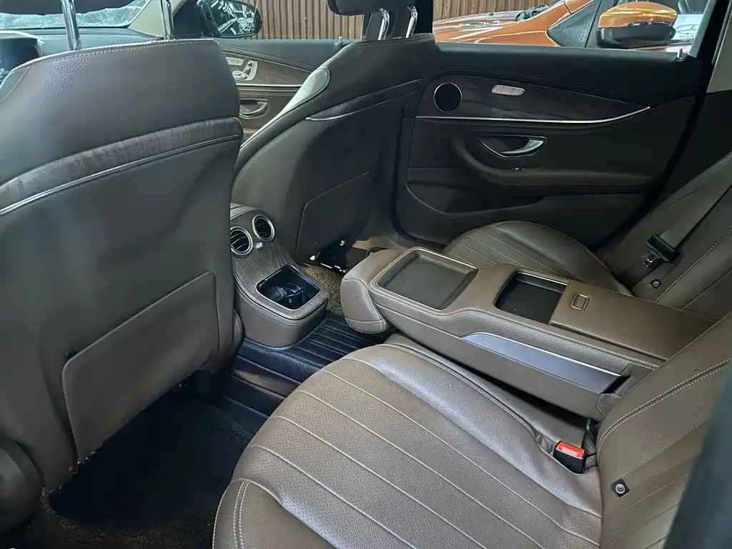 Mercedes-Benz E-Class 2022 из CN, фото 8