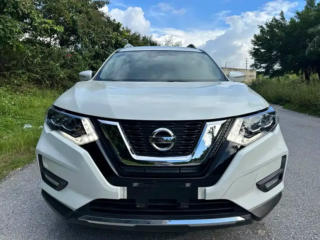 Nissan X-Trail — фото 2