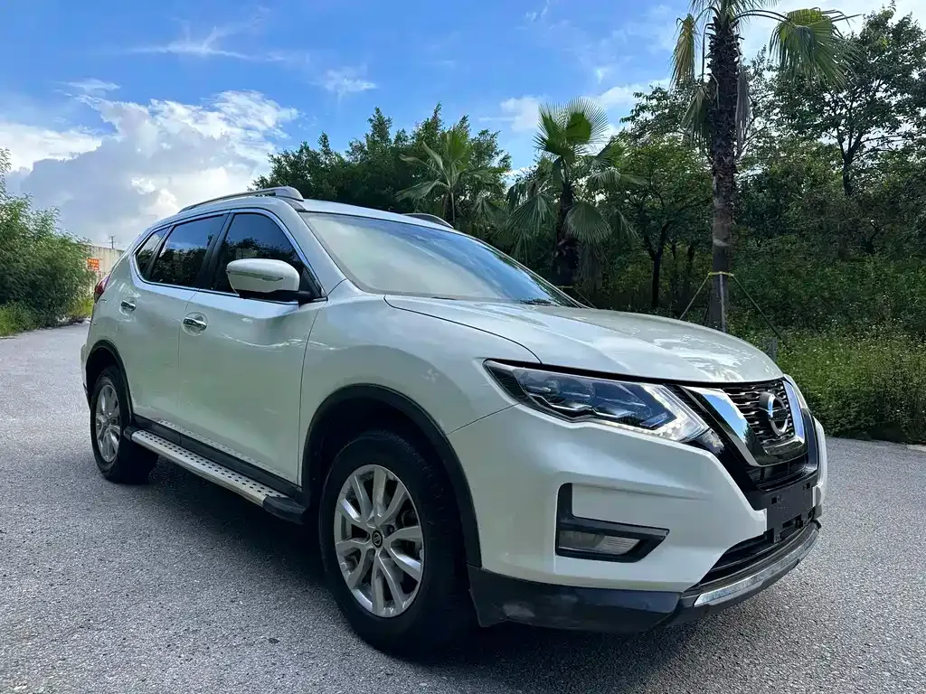 Nissan X-Trail — фото 3