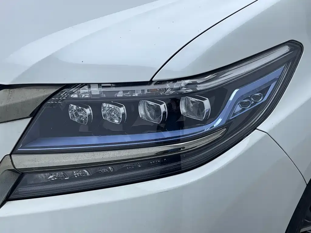 Honda Elysion 2021 из CN, фото 8