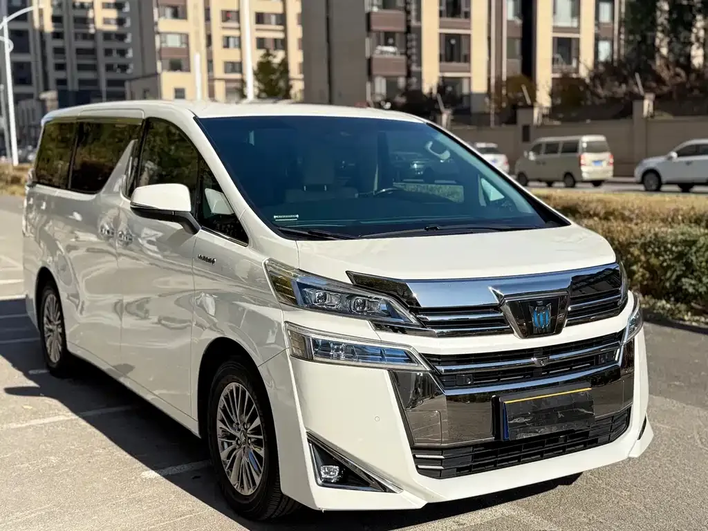 Toyota Vellfire 2022 из CN, фото 3