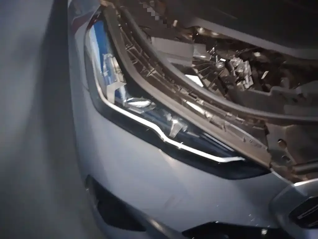 BMW i5 2024 из CN, фото 8
