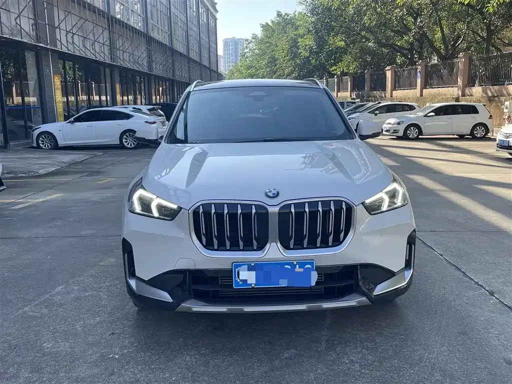 BMW X1 — фото 2