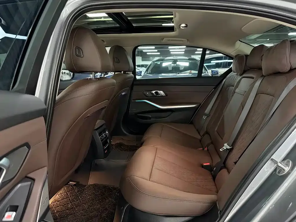BMW i3 2023 из CN, фото 9