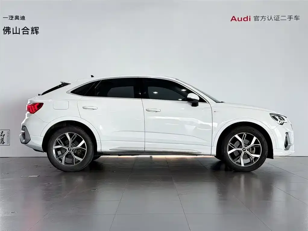 Audi Q3 Sportback 2021 из CN, фото 3