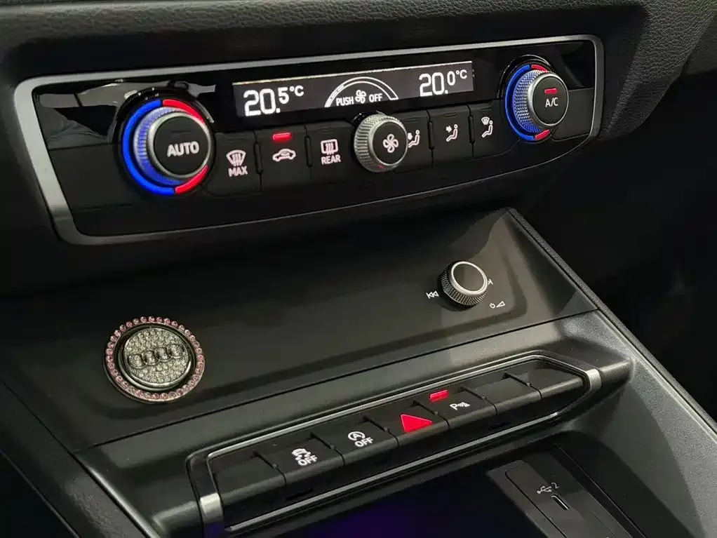Audi Q3 Sportback 2021 из CN, фото 9