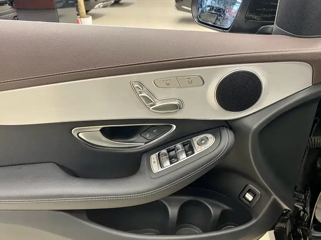 Mercedes-Benz GLC 2021 из CN, фото 10