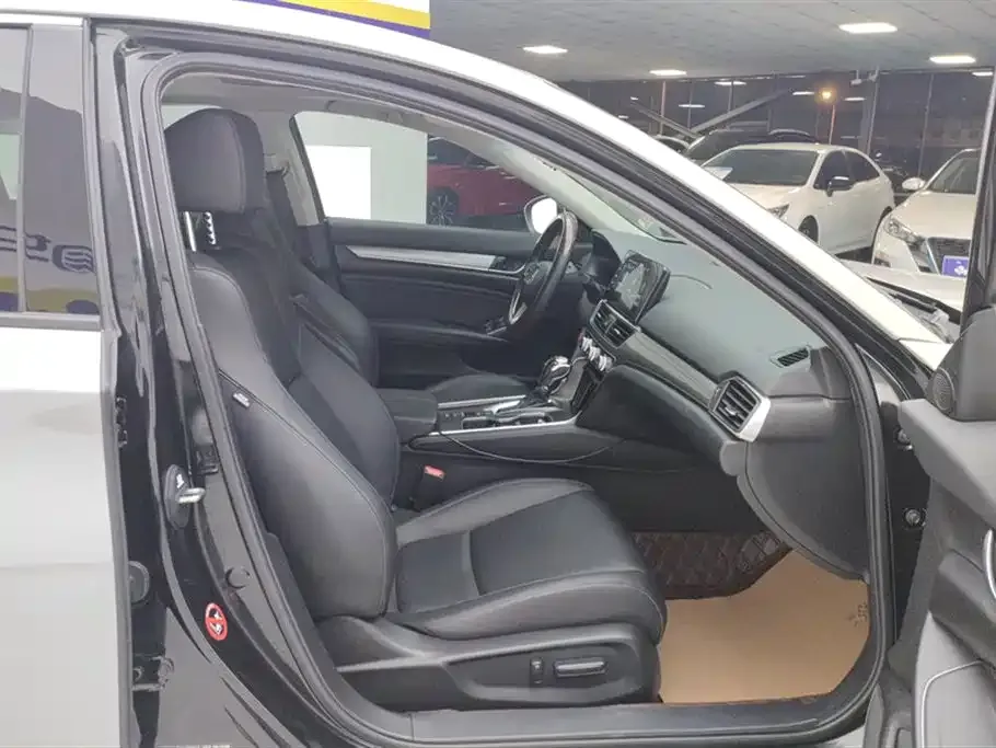 Honda Accord 2022 из CN, фото 8