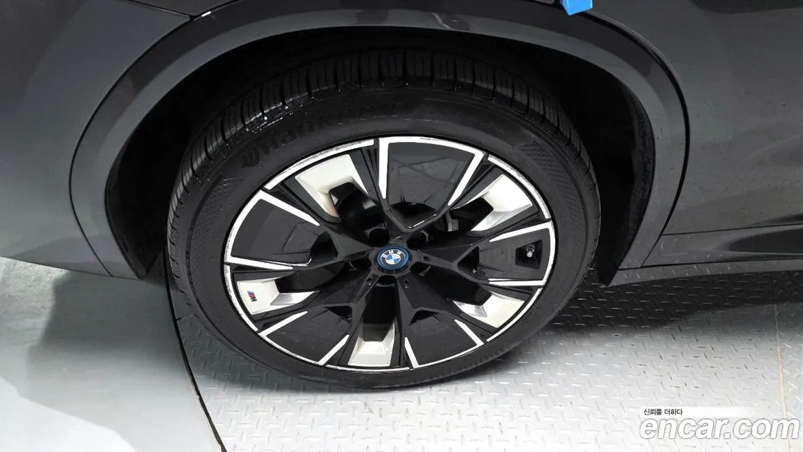 BMW iX3 2023 из KR, фото 5