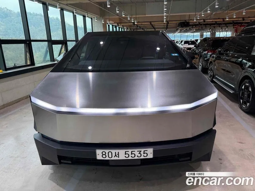 Tesla Cybertruck 2024 из KR, фото 2