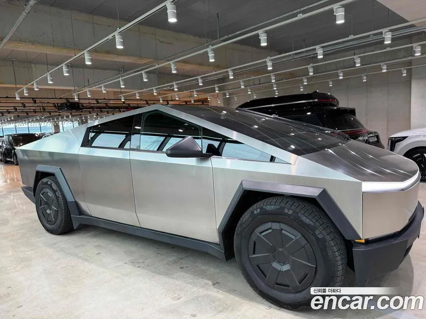 Tesla Cybertruck 2024 из KR, фото 4