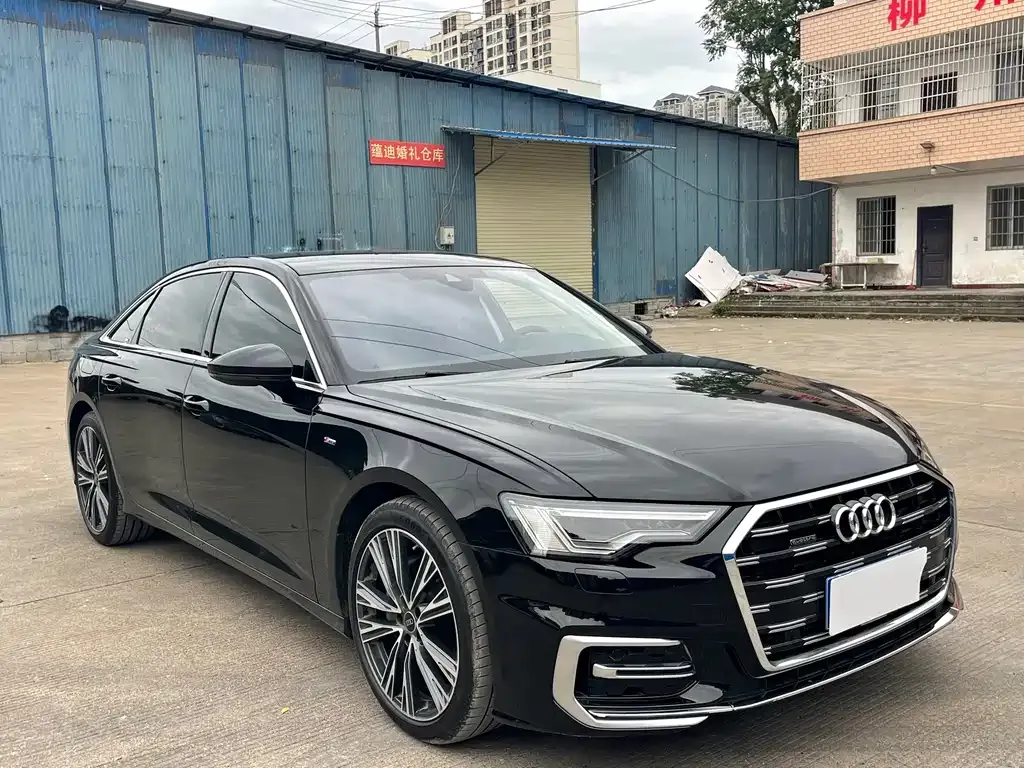 Audi A6L — фото 2