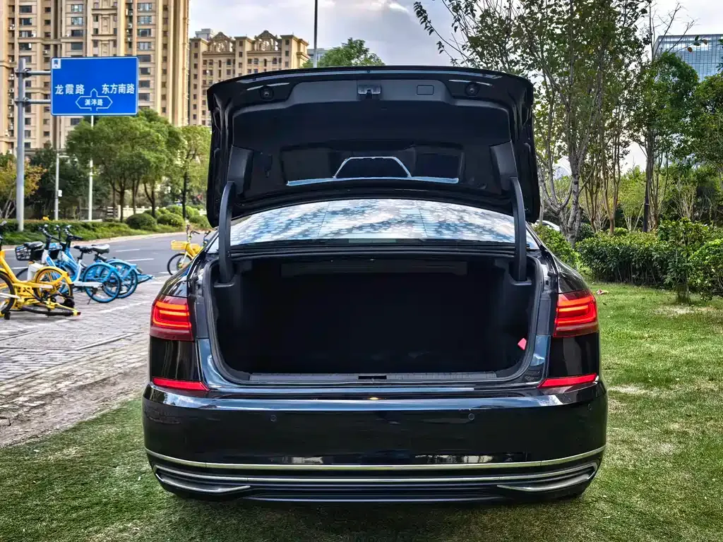Volkswagen Passat 2022 из CN, фото 8