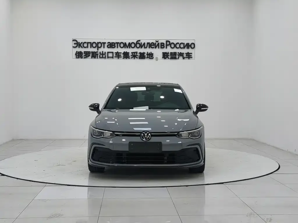 Volkswagen Golf 2021 из CN, фото 2